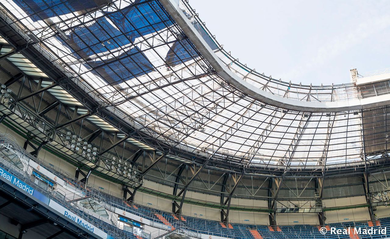 At Gantrex, we are proud of our role in enhancing the fan experience and the operational efficiency of the Santiago Bernabéu Stadium in Madrid, Spain. The stadium's retractable roof and innovative retractable grass surface are powered by Gantrex rail systems. Our Gantrex solution ensures the Bernabéu stadium can transform from a world-class football field to a concert venue or any other event space, all while protecting the quality of the playing surface.